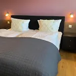 Schuetz Hotel 3*